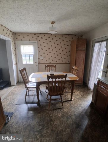 9804 MOHAWK DR, King George, VA 22485
