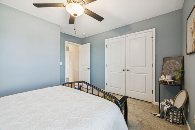 140 Hackney Ln, Gallatin, TN 37066