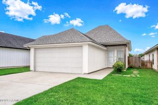 106 Lukes Hollow Lane, Lafayette, LA 70508