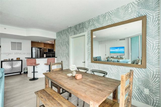 1881 79th St Cswy 1404, North Bay Village, FL 33141