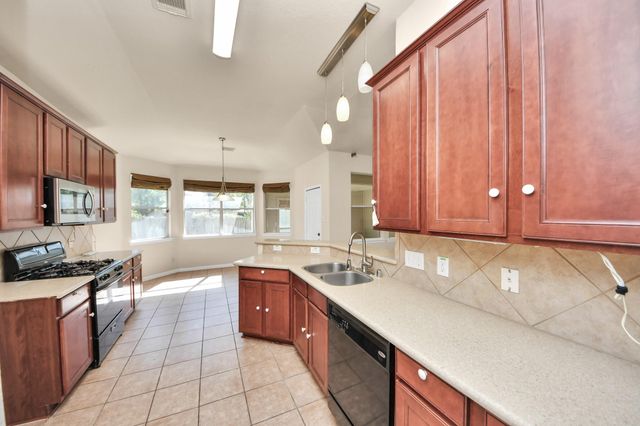 2514 Broad Timbers Drive, Spring, TX 77373