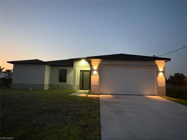 2618 69th ST W, Lehigh Acres, FL 33971