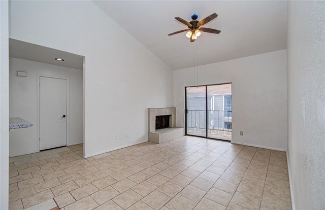 8034 Antoine Drive 223, Houston, TX 77088