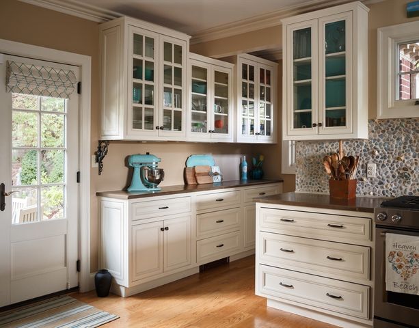 436 Lafayette St, Salem, MA 01970