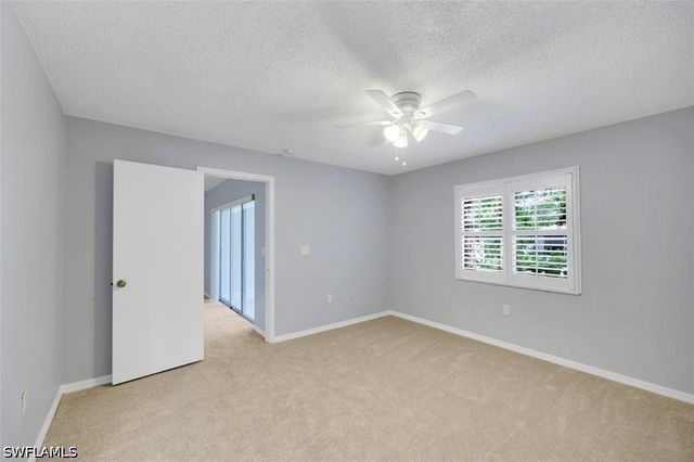 5685 Whitaker RD 202, Naples, FL 34112