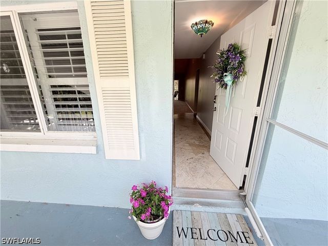 5685 Whitaker RD 202, Naples, FL 34112
