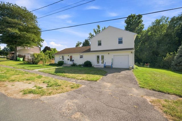 4 Rita Circle, South Hadley, MA 01075