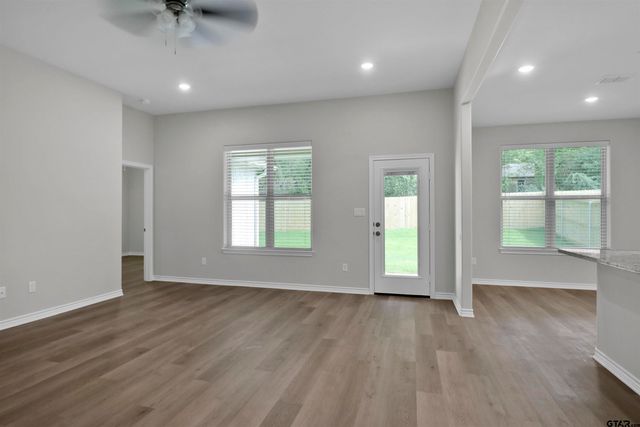 3061 Guinn Farms Rd, Tyler, TX 75707