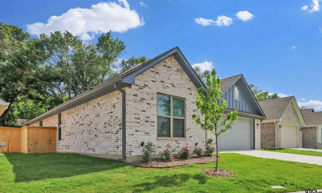 3061 Guinn Farms Rd, Tyler, TX 75707