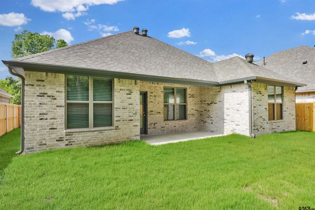 3061 Guinn Farms Rd, Tyler, TX 75707