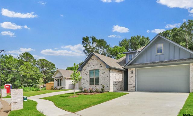 3061 Guinn Farms Rd, Tyler, TX 75707