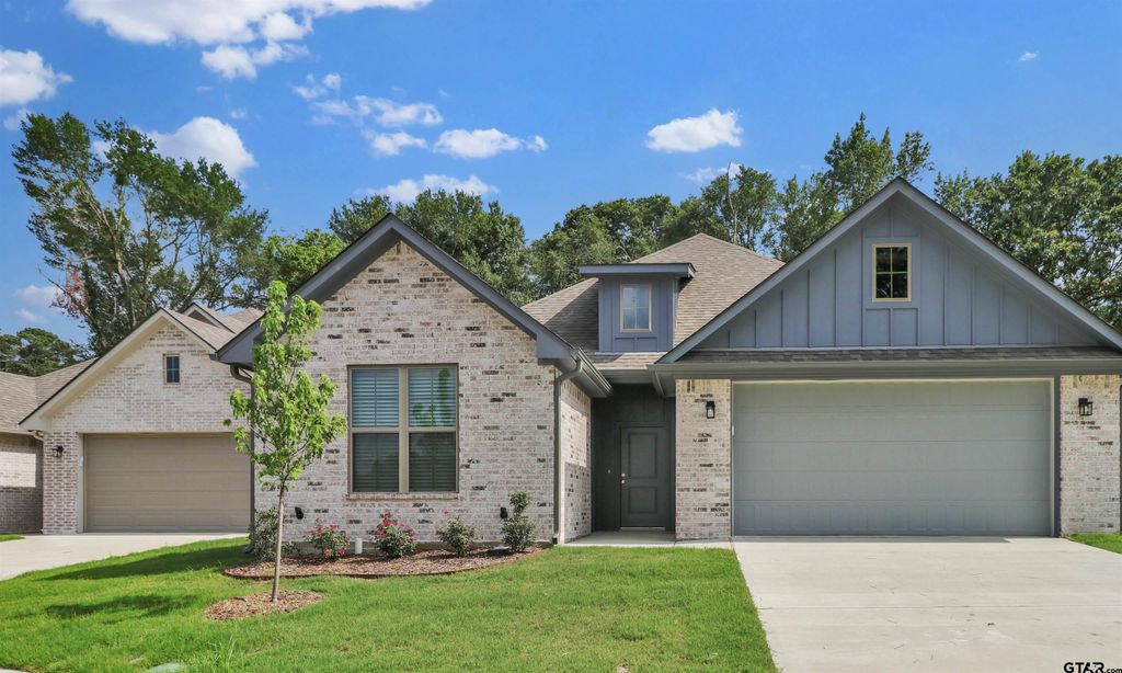 3061 Guinn Farms Rd, Tyler, TX 75707