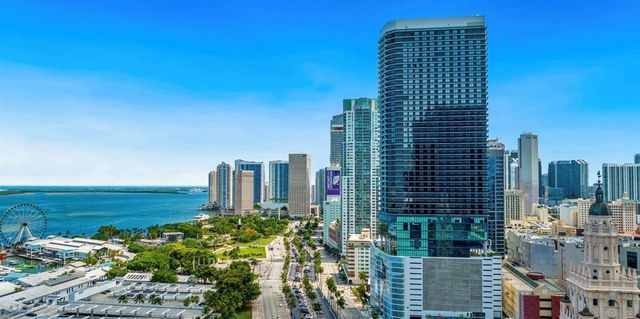 398 NE 5th Street 4015, Miami, FL 33132