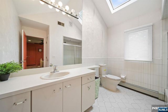 24 Country Club Way, Demarest, NJ 07627