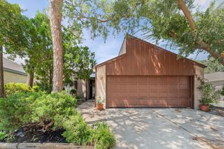 7814 Rollingbrook Drive, Houston, TX 77071