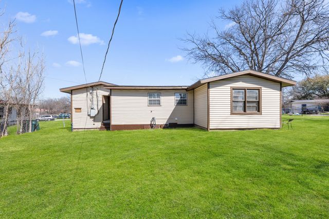 3432 Avenue C, Fort Worth, TX 76105