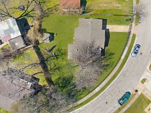 3432 Avenue C, Fort Worth, TX 76105