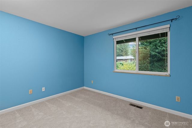 14138 150th Place SE, Renton, WA 98059