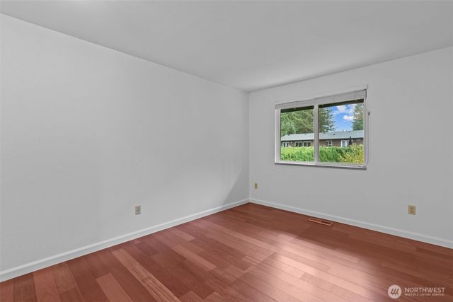 14138 150th Place SE, Renton, WA 98059