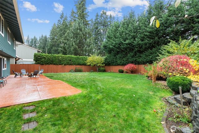 14138 150th Place SE, Renton, WA 98059