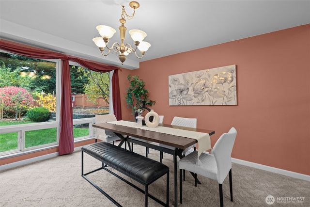 14138 150th Place SE, Renton, WA 98059