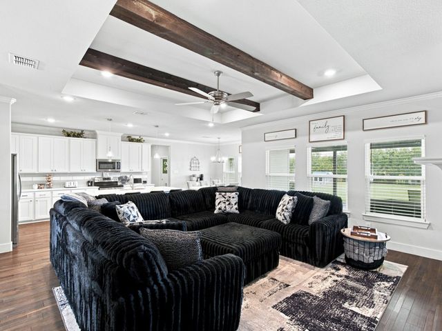 10216 Finch Road, Sanger, TX 76266