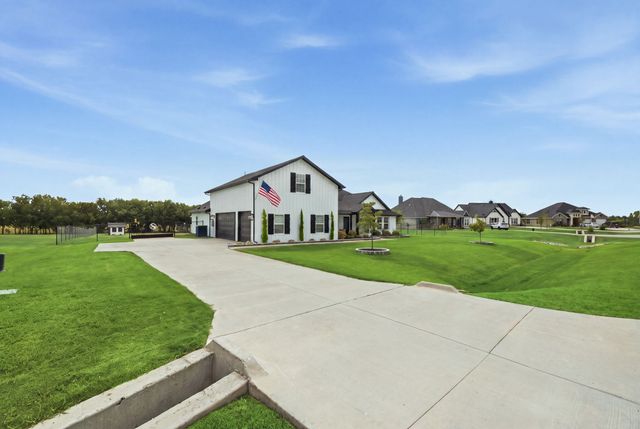 10216 Finch Road, Sanger, TX 76266
