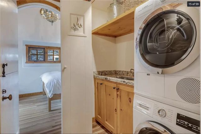 1225 Roosevelt Ln, Laguna Beach, CA 92651