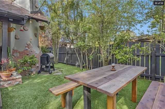 1225 Roosevelt Ln, Laguna Beach, CA 92651