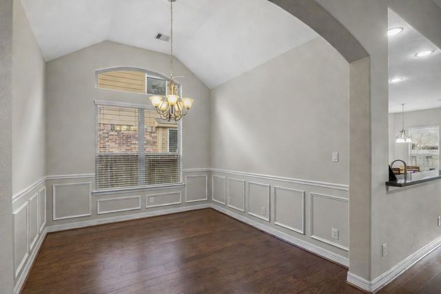 2054 Brookmont Drive, Conroe, TX 77301