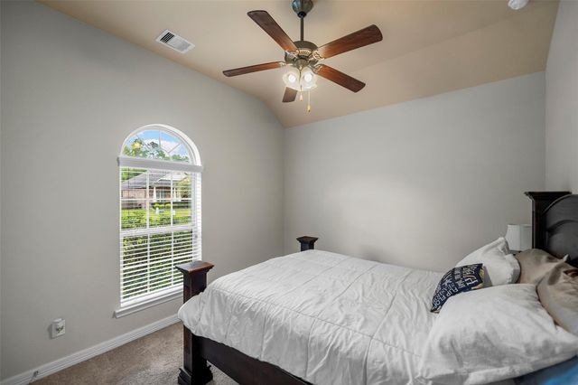 2054 Brookmont Drive, Conroe, TX 77301