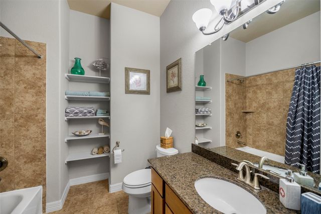 2054 Brookmont Drive, Conroe, TX 77301