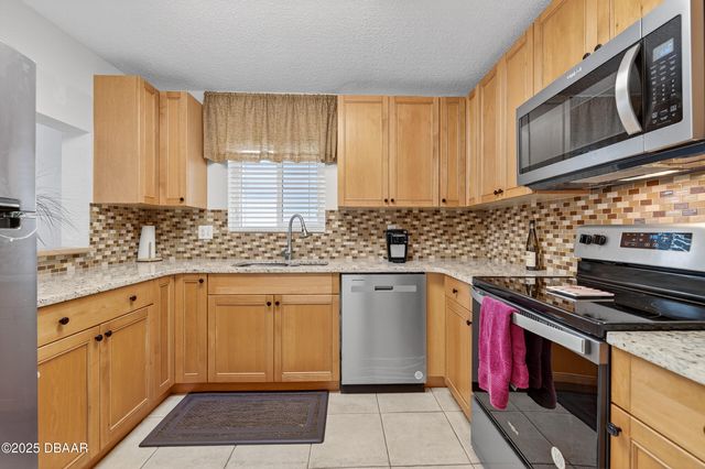 2711 N Halifax Ave Apt 697, Daytona Beach, FL 32118