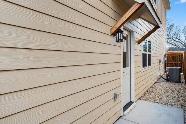 502 E Kimball Street 2, Mansfield, TX 76063