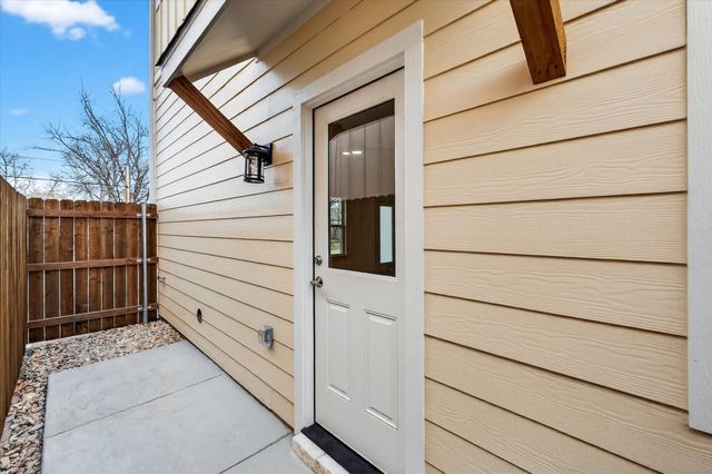 502 E Kimball Street 2, Mansfield, TX 76063