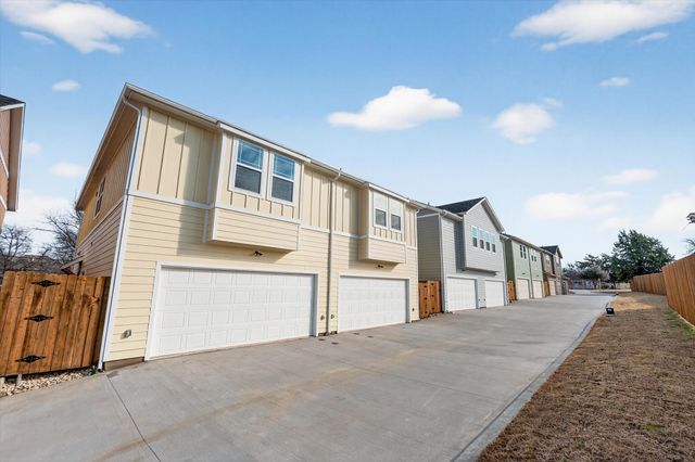 502 E Kimball Street 2, Mansfield, TX 76063