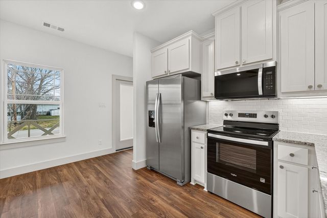 502 E Kimball Street 2, Mansfield, TX 76063