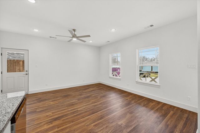 502 E Kimball Street 2, Mansfield, TX 76063