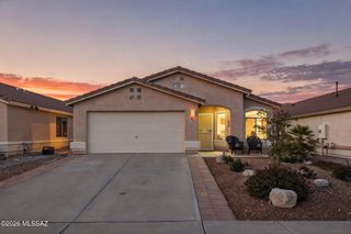 11336 N Gray Boulder Court, Tucson, AZ 85737