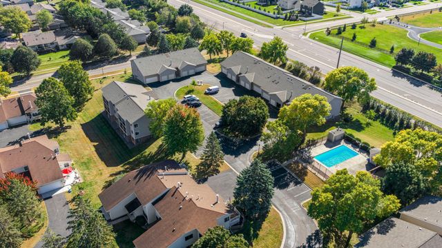 14855 Endicott Way 304, Apple Valley, MN 55124
