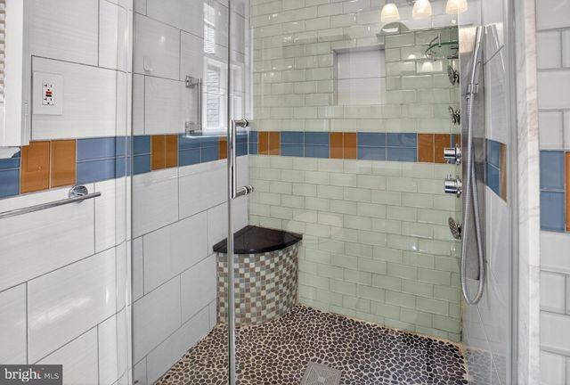 5405 RIDGEFIELD RD, Bethesda, MD 20816