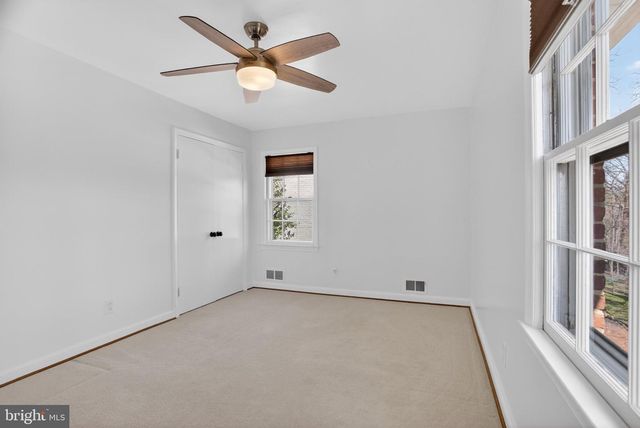 5405 RIDGEFIELD RD, Bethesda, MD 20816