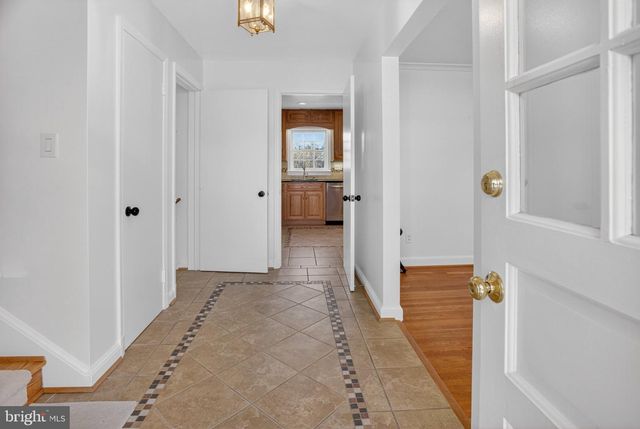 5405 RIDGEFIELD RD, Bethesda, MD 20816