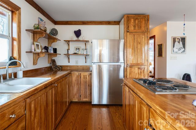 288 Rebel Drive, Hot Springs, NC 28743