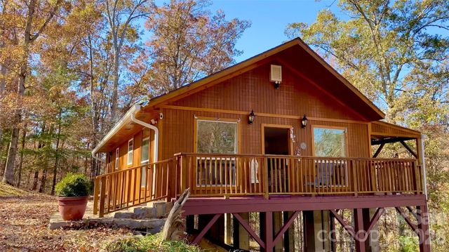 288 Rebel Drive, Hot Springs, NC 28743