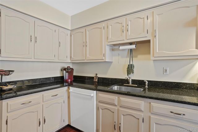 616 Kemeys Cove 616, Briarcliff Manor, NY 10510