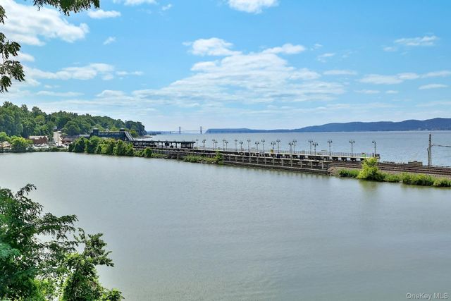 616 Kemeys Cove 616, Briarcliff Manor, NY 10510