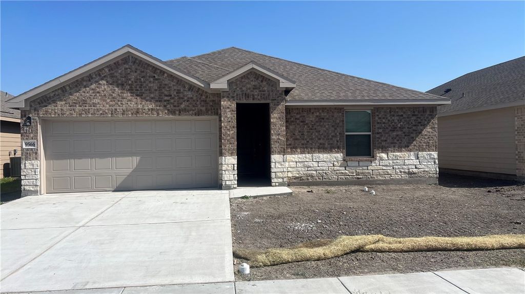 9566 Swedish Oak Dr, Corpus Christi, TX 78410 — exterior