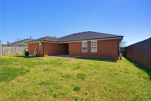 2598 Cider Avenue, Springdale, AR 72764