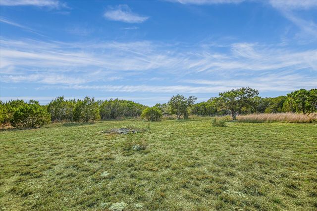 1935 Wayside DR, Wimberley, TX 78676